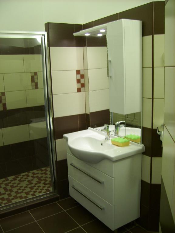 Next Door Apartment Budapest Phòng bức ảnh