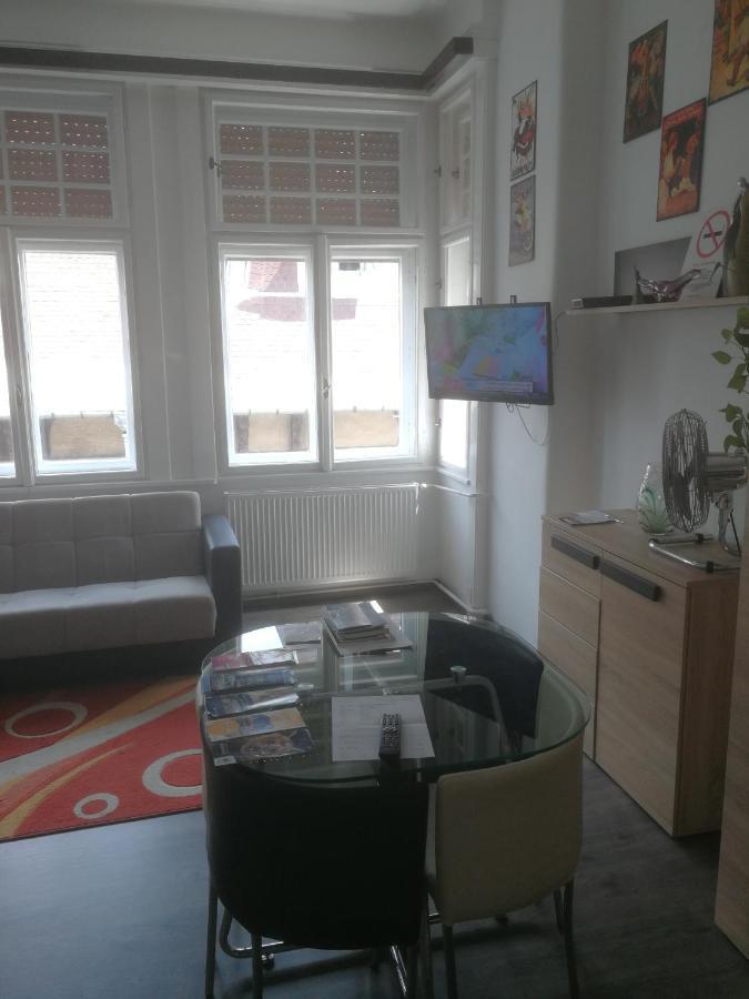 Next Door Apartment Budapest Ngoại thất bức ảnh