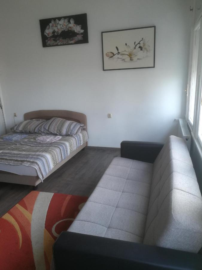 Next Door Apartment Budapest Ngoại thất bức ảnh