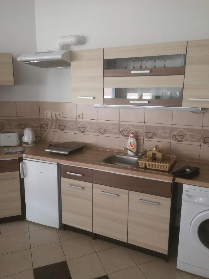 Next Door Apartment Budapest Ngoại thất bức ảnh